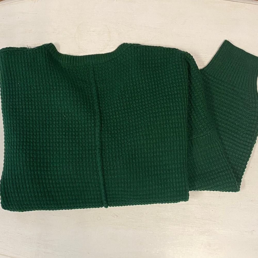 Lotus V Neck Sweater in Turf Green - Picture 6 of 6